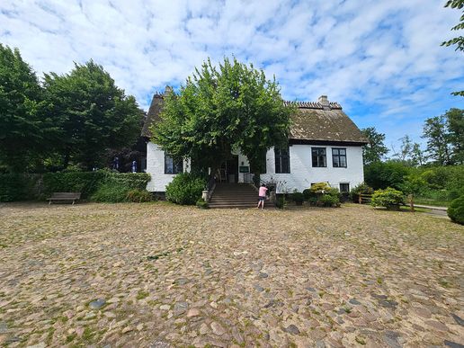 wer kennt den Hof noch ? das Landarzthaus aus der TV-Serie in Lindau