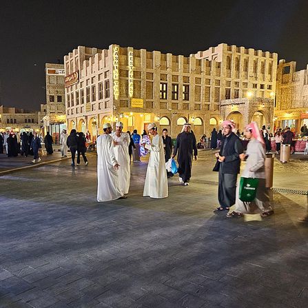 Abends ist viel Trubel im Souq Waqif