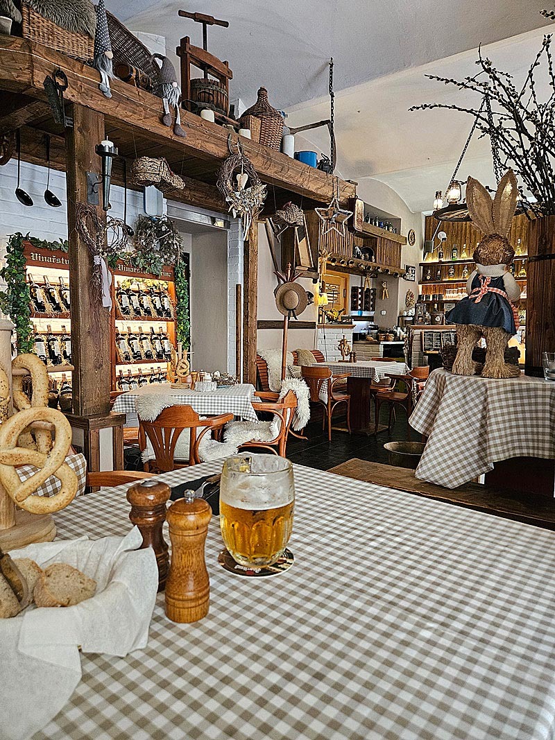 ebenso gibt es genügend gemütliche Restaurants