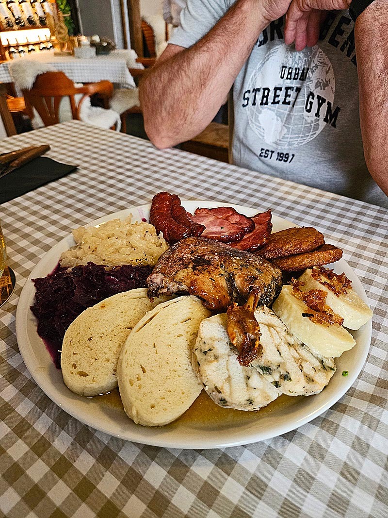 mit einer schönen Knödelauswahl ;-)