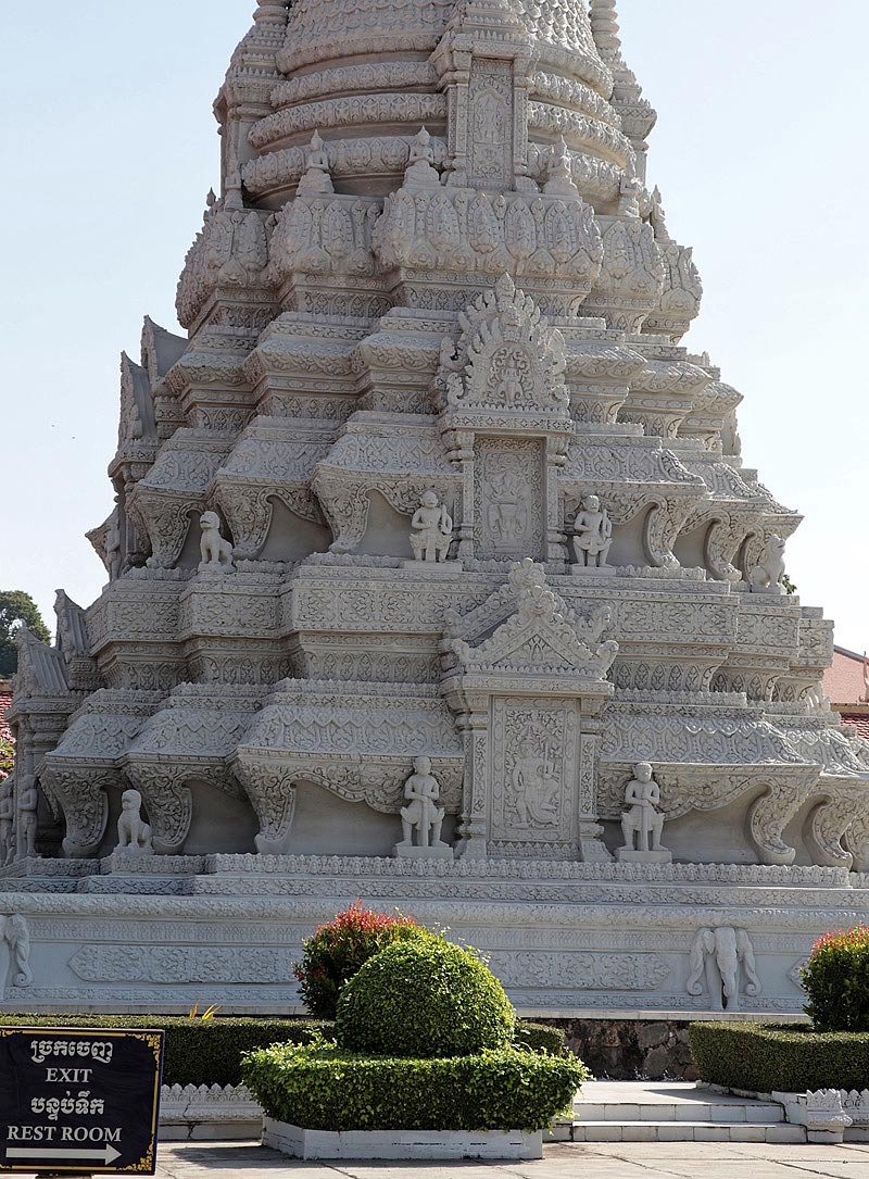 eine sog. Stupa auf dem Gelände des Königspalastes