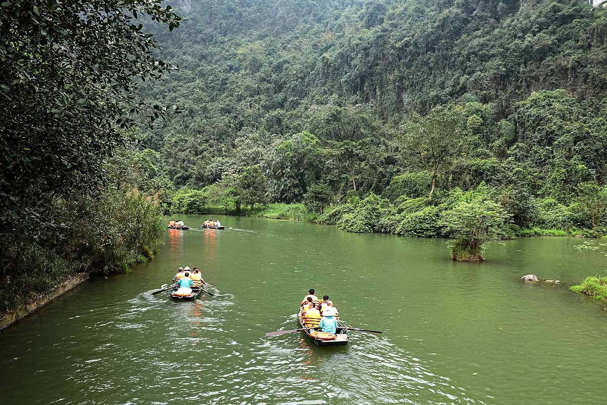 Bootsfahrt in Trang An, Ninh Binh Tal